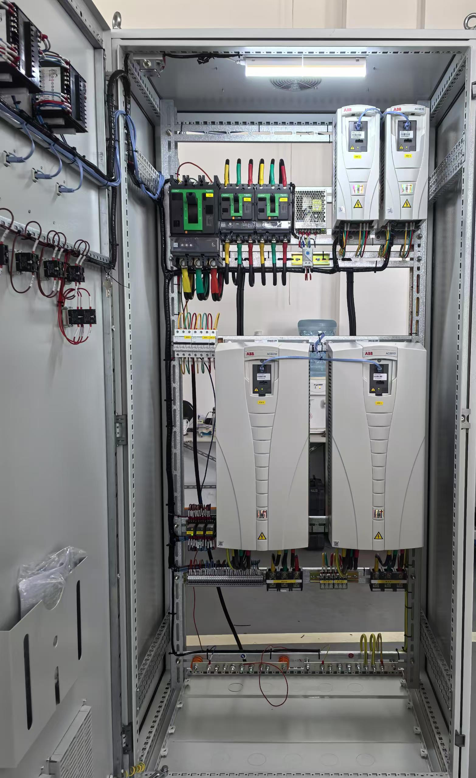 变频器控制柜的应用和主要功能